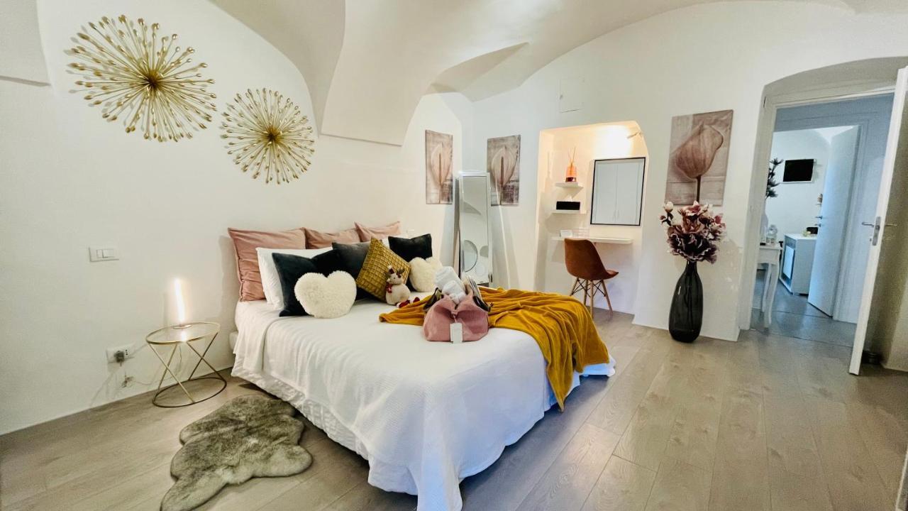 Le Bijou Di Dolceacqua, Per Un Momento Memorabile. Apartment Luaran gambar