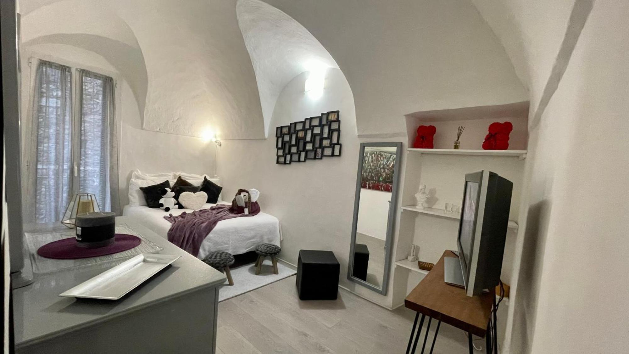 Le Bijou Di Dolceacqua, Per Un Momento Memorabile. Apartment Luaran gambar