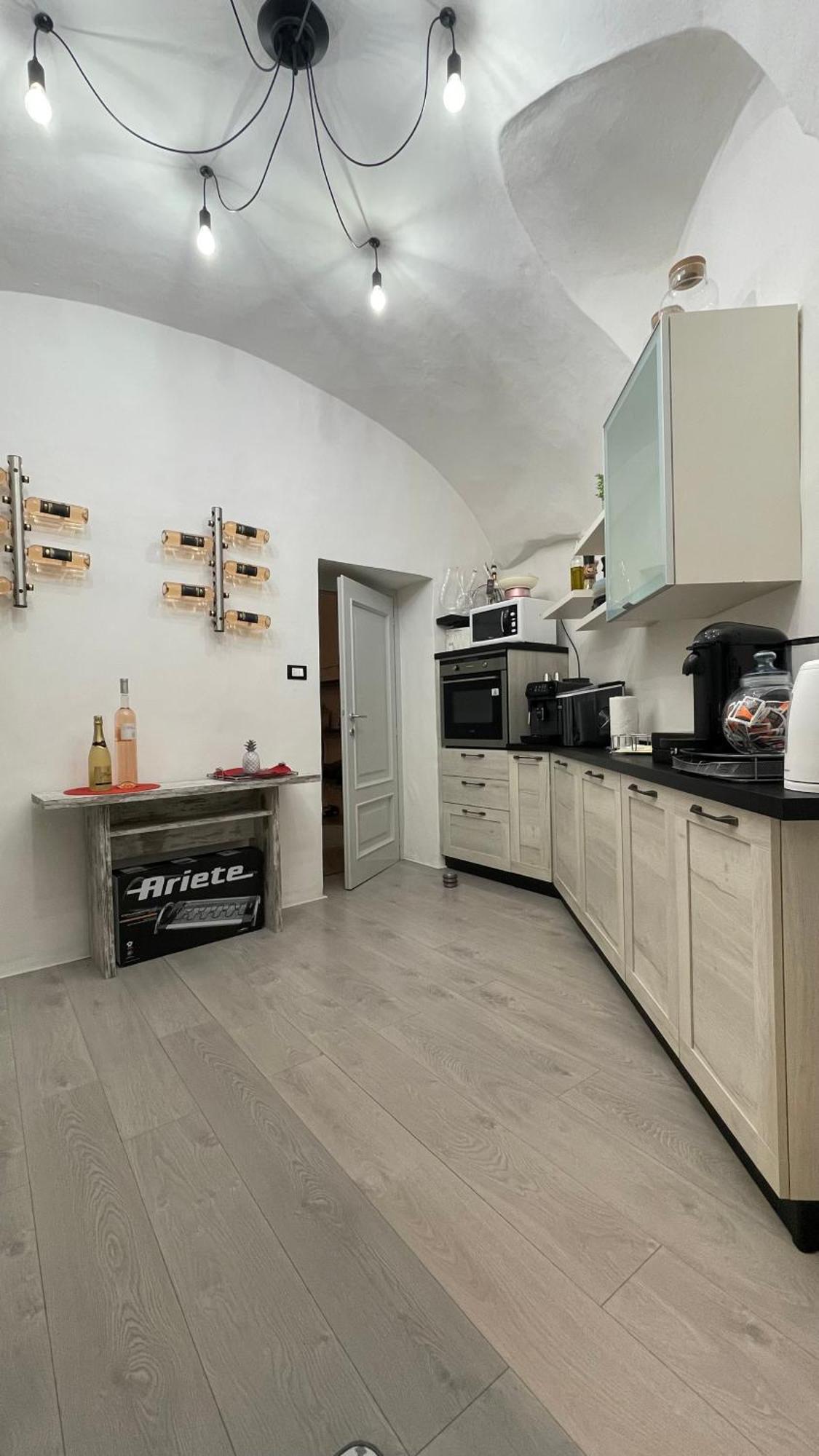 Le Bijou Di Dolceacqua, Per Un Momento Memorabile. Apartment Luaran gambar